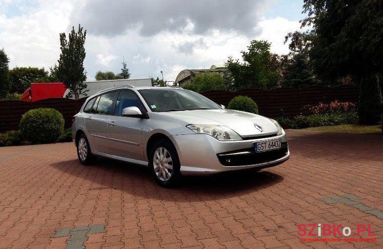 2008' Renault Laguna photo #1