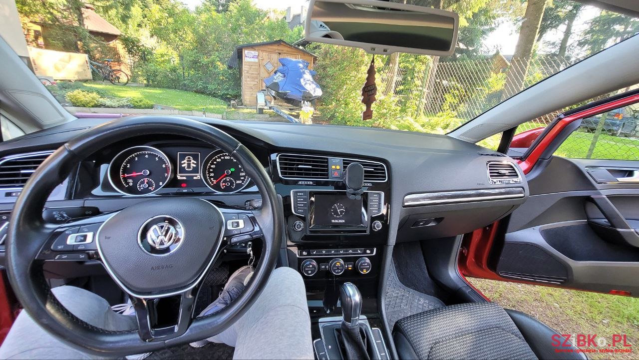 2013' Volkswagen Golf VII 1.4 TSI photo #6