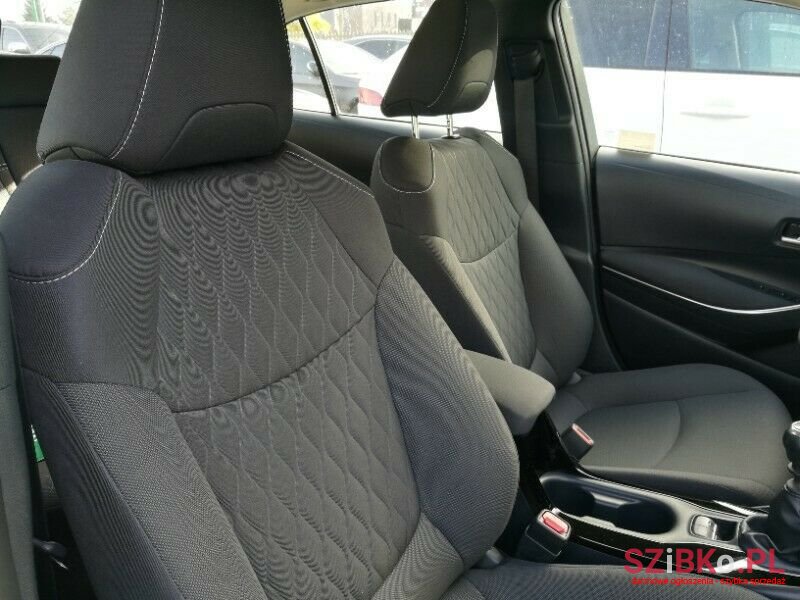 2020' Toyota Corolla photo #3