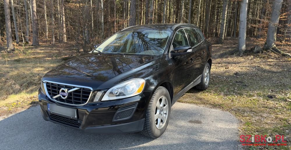 2012' Volvo Xc 60 D3 Kinetic photo #1