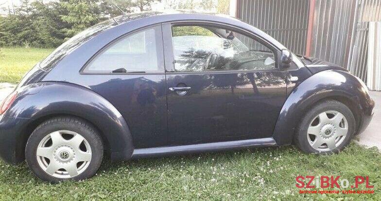 1999' Volkswagen New Beetle photo #2