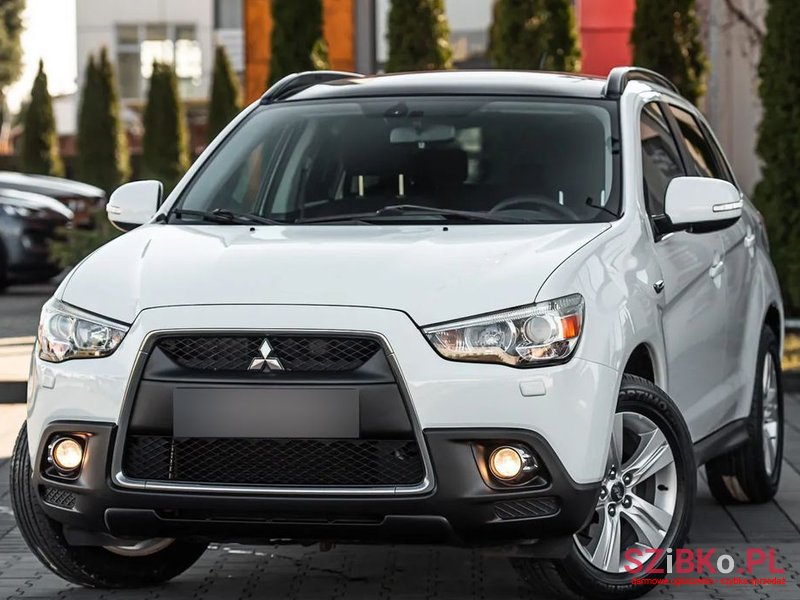 2011' Mitsubishi ASX photo #5