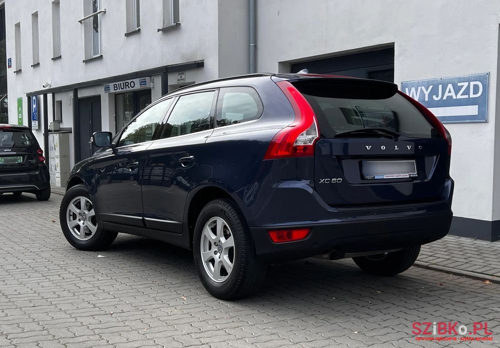 2012' Volvo Xc 60 Drive Momentum photo #2