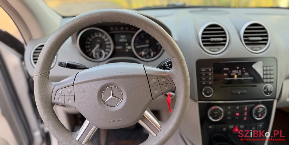 2007' Mercedes-Benz Ml photo #4