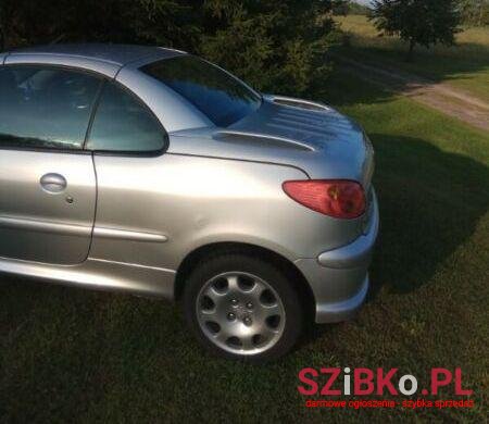 2005' Peugeot 206 photo #2