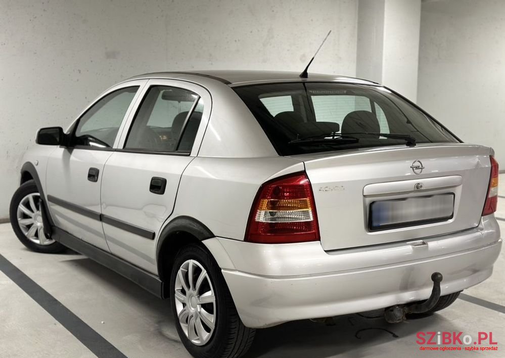 2004' Opel Astra Ii 1.2 Start photo #2