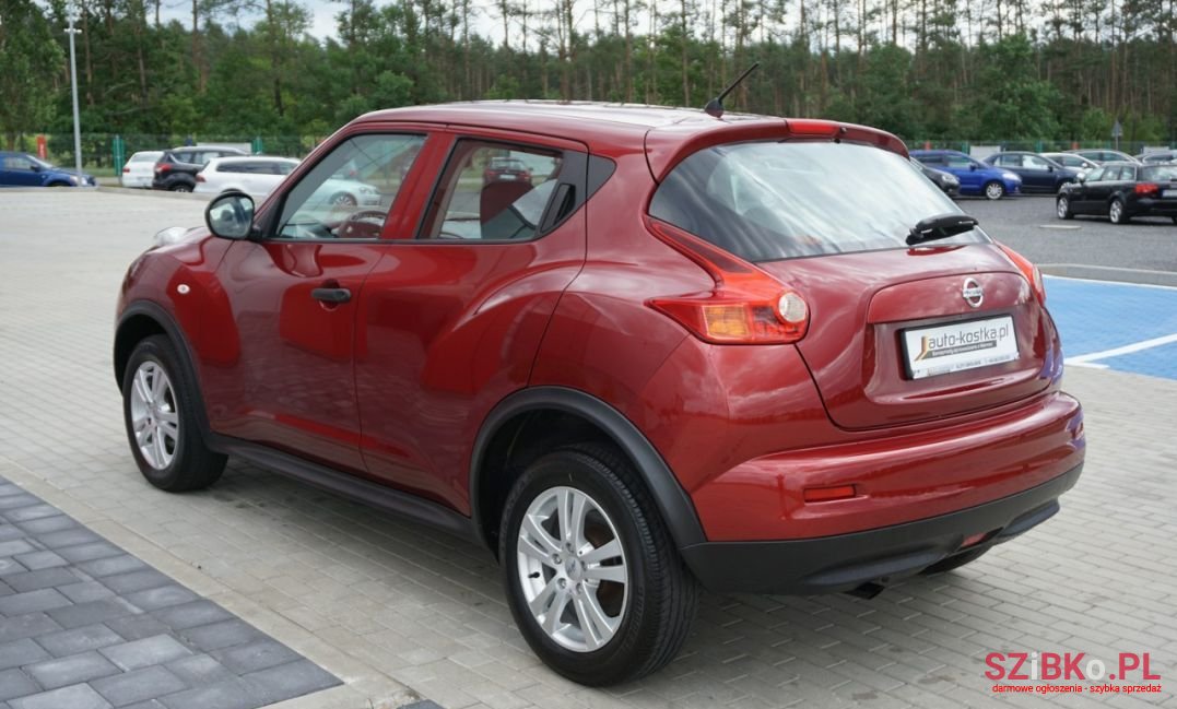 2011' Nissan Juke photo #2