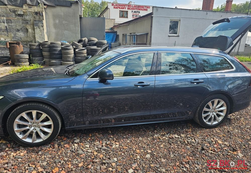 2020' Volvo V90 B4 D Plus Dark photo #4