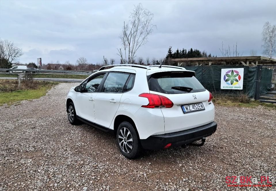 2015' Peugeot 2008 photo #4