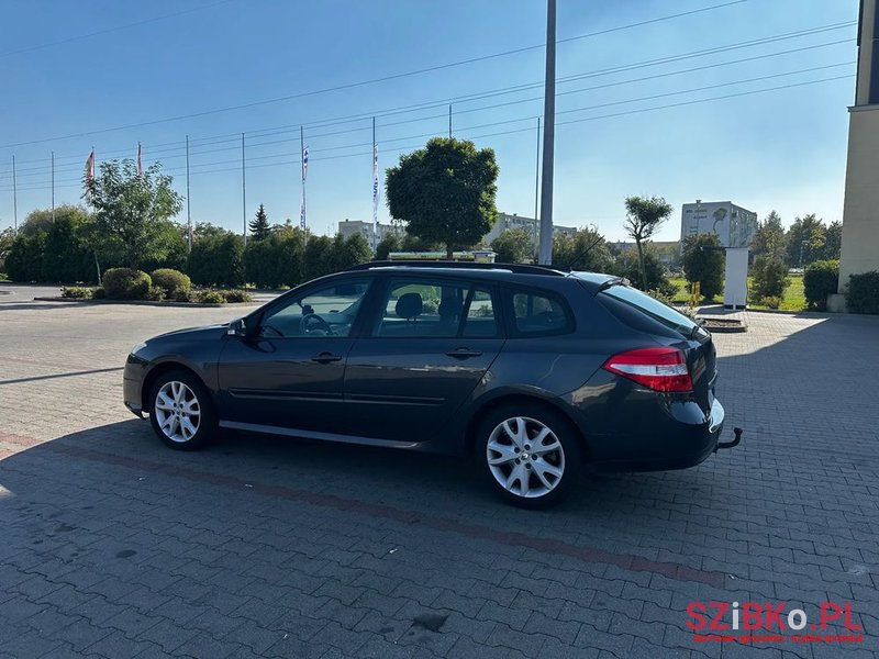 2008' Renault Laguna photo #2