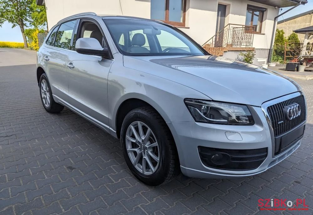 2009' Audi Q5 2.0 Tfsi Quattro Tiptronic photo #5