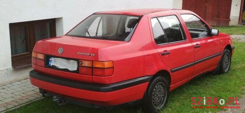 1993' Volkswagen Vento photo #1