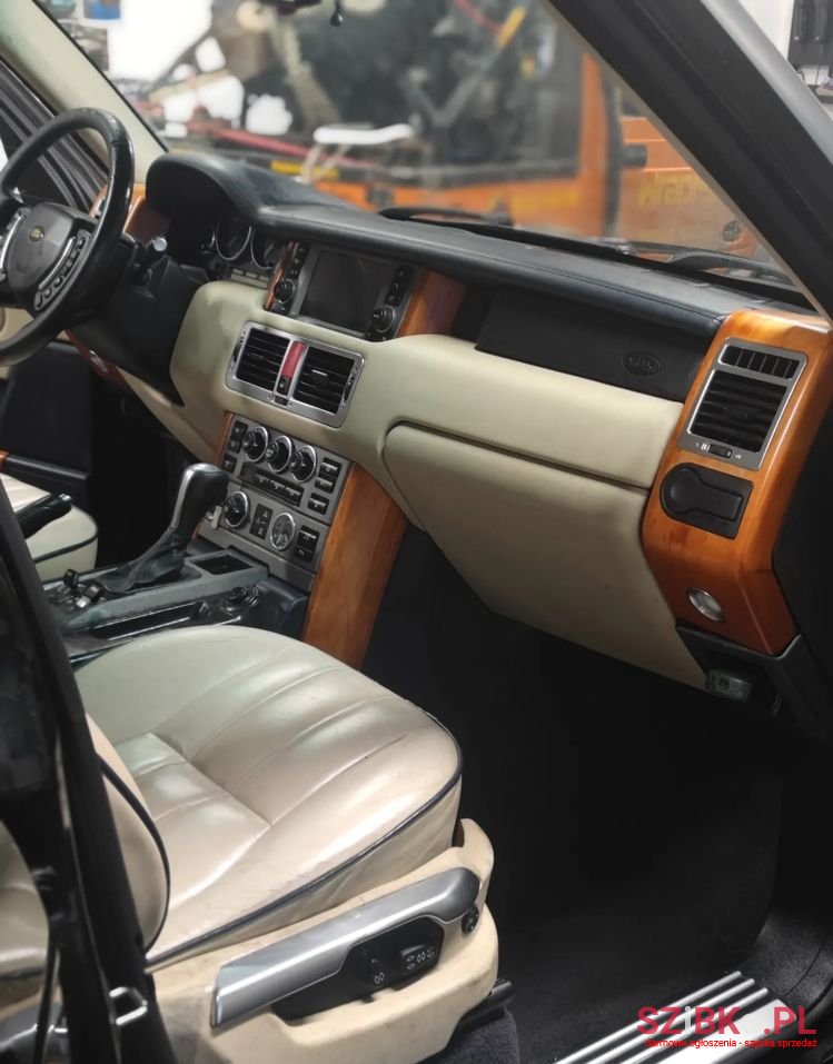 2004' Land Rover Range Rover photo #2
