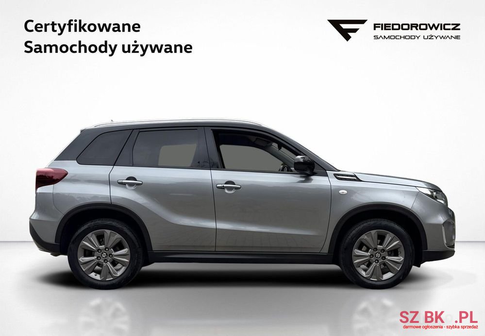 2022' Suzuki Vitara photo #6