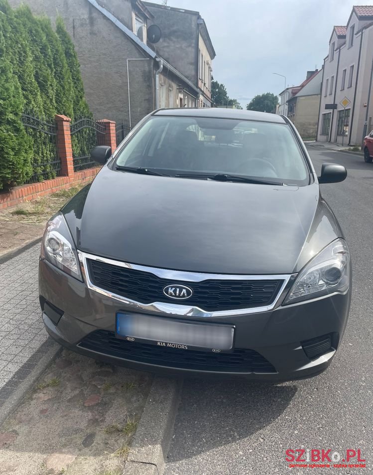 2011' Kia Ceed 1.4 Cvvt Attract photo #1