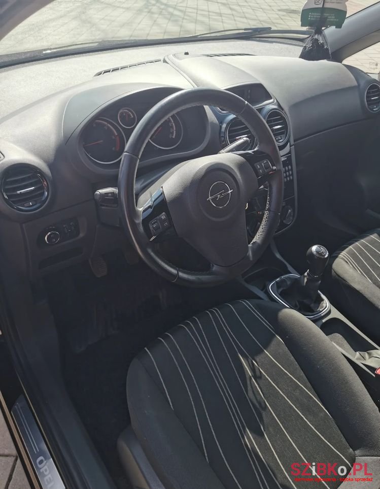 2010' Opel Corsa 1.3 Cdti 111 photo #4