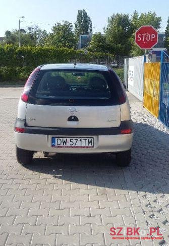 2001' Opel Corsa photo #1