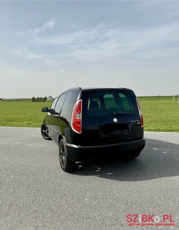 2008' Skoda Roomster 1.9 Tdi Comfort photo #3