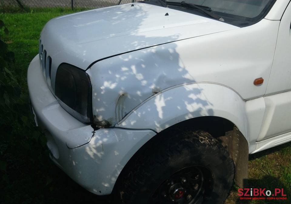 2002' Suzuki Jimny photo #2