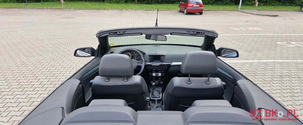 2007' Opel Astra Twin Top 1.9 Cdti Cosmo photo #5