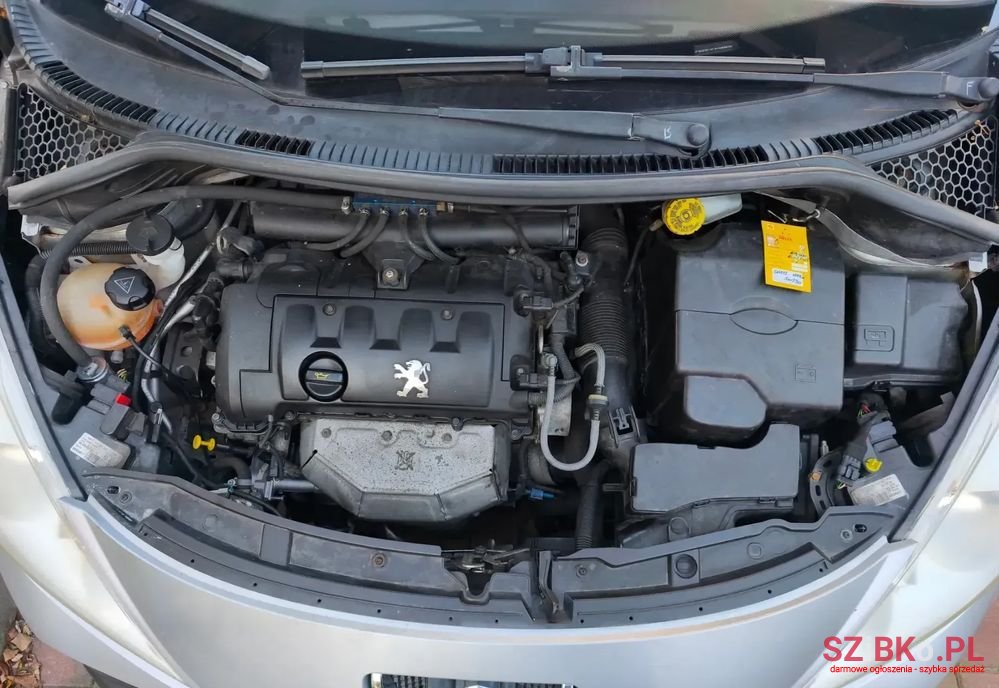 2008' Peugeot 207 1.6 Trendy photo #5