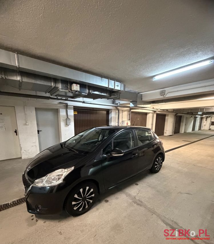 2013' Peugeot 208 1.4 Hdi Access photo #4