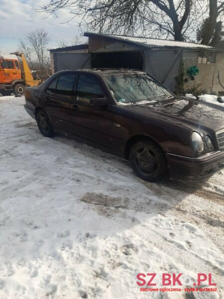1996' Mercedes-Benz Klasa E photo #2