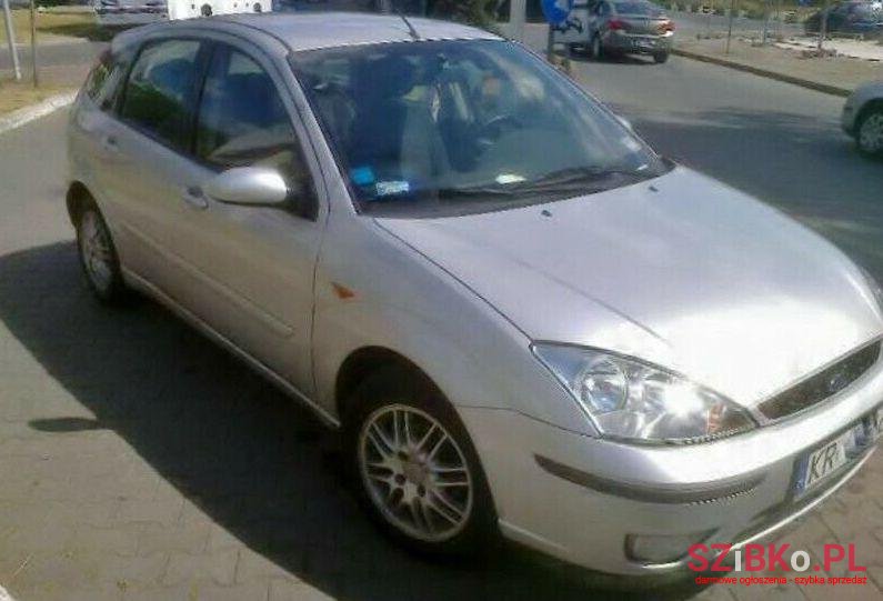 2002' Ford Focus photo #4