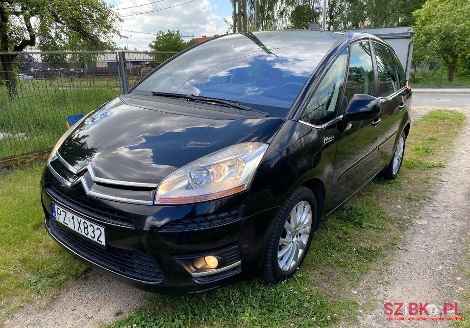 2007' Citroen C4 Picasso photo #2