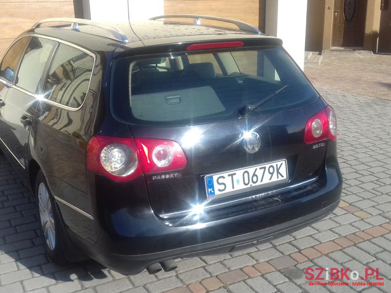 2005' Volkswagen Passat B6 photo #2