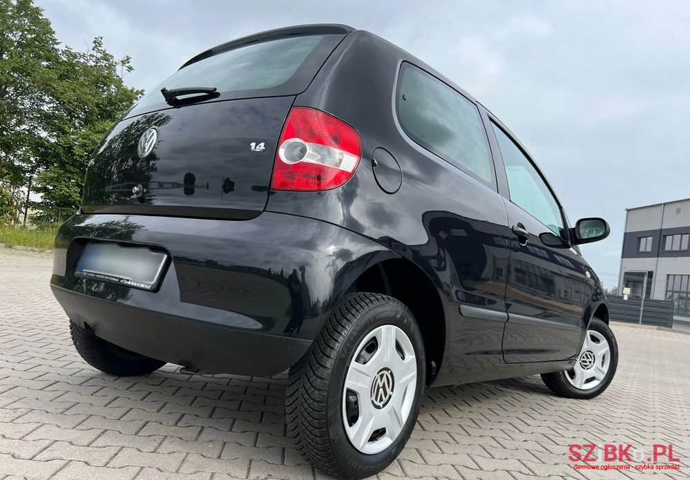 2006' Volkswagen Fox 1.4 Style photo #4