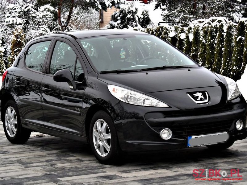 2009' Peugeot 207 photo #4