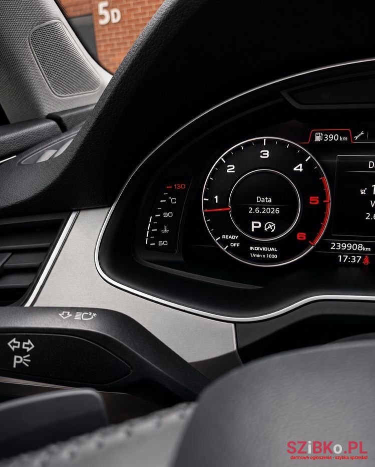 2016' Audi Q7 photo #5