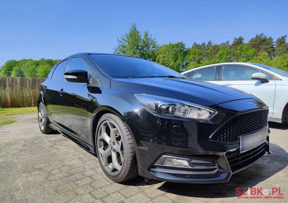 2018' Ford Focus photo #3