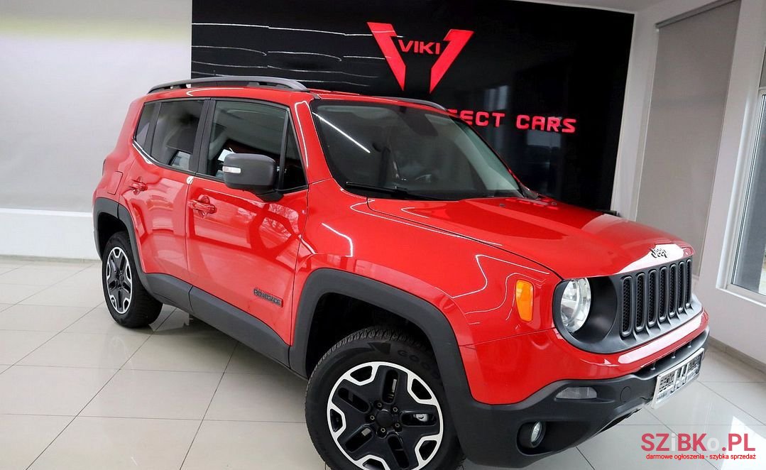 2015' Jeep Renegade photo #6