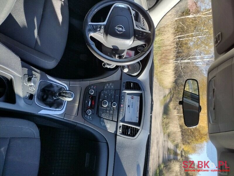 2010' Opel Insignia photo #5