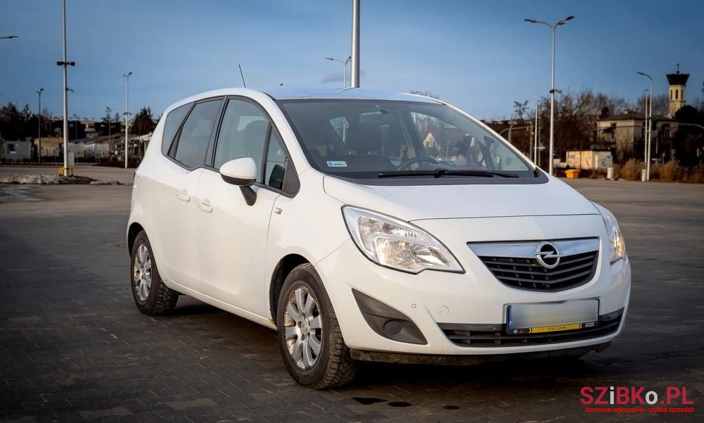 2012' Opel Meriva 1.4 T Essentia photo #1
