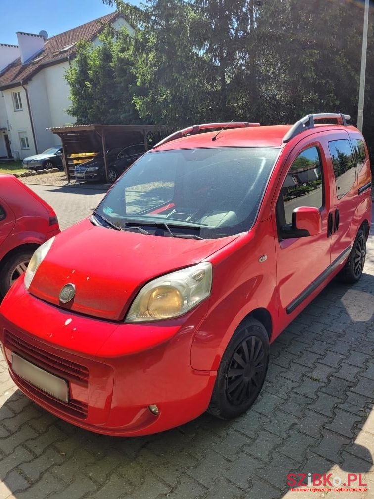 2010' Fiat Qubo photo #3