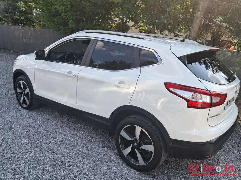 2015' Nissan Qashqai photo #4