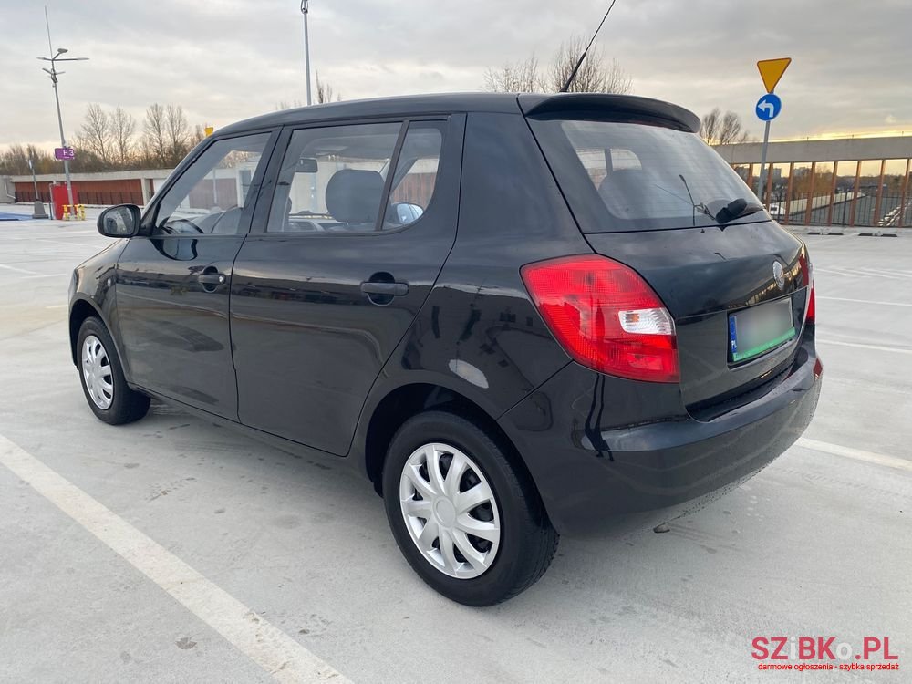 2009' Skoda Fabia photo #6