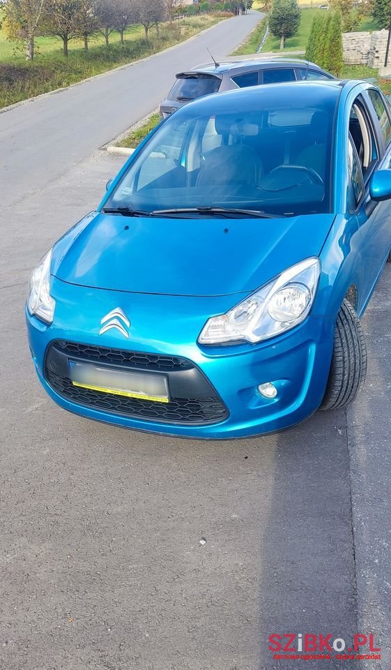 2010' Citroen C3 photo #2