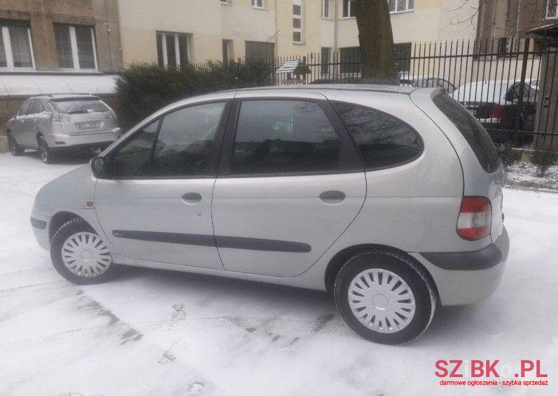 2001' Renault Scenic photo #1