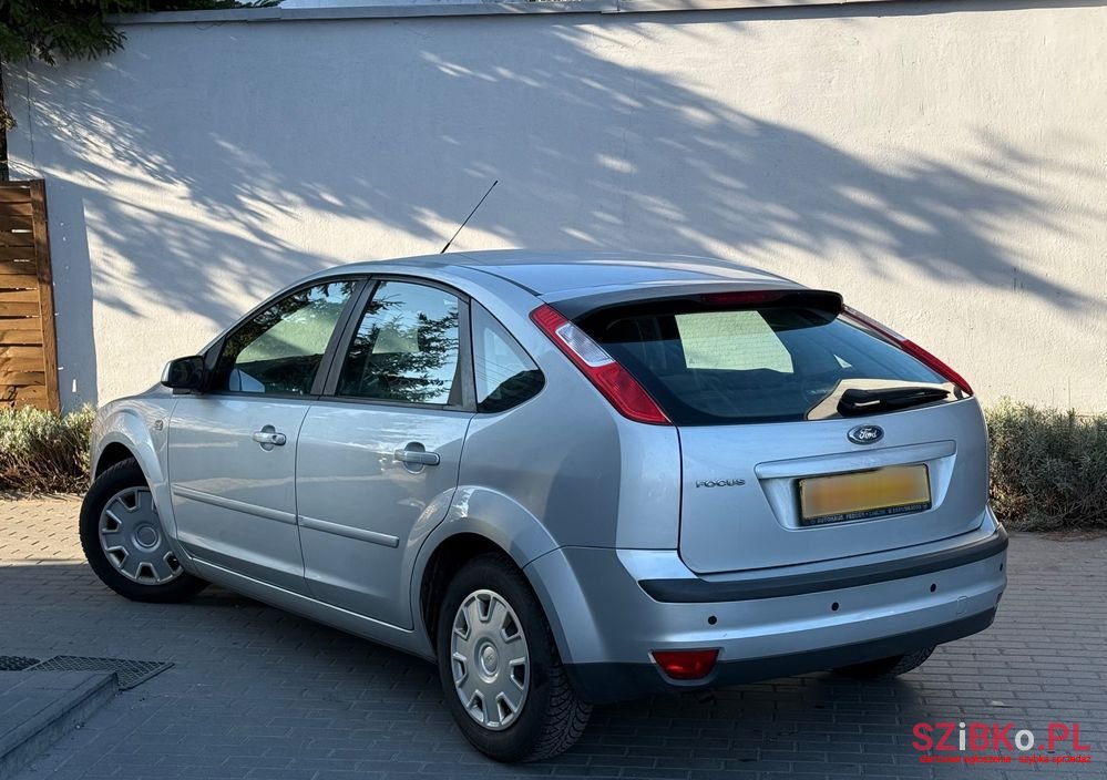 2008' Ford Focus photo #4