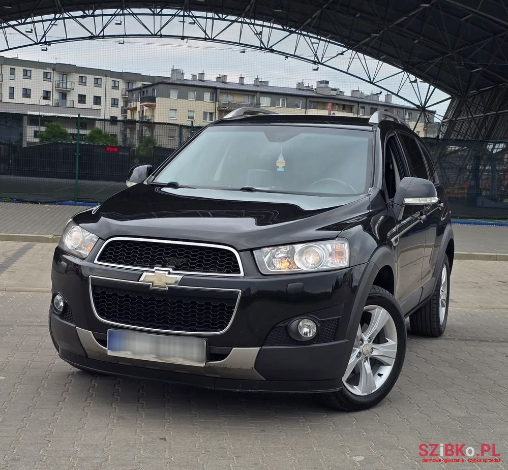 2012' Chevrolet Captiva photo #1