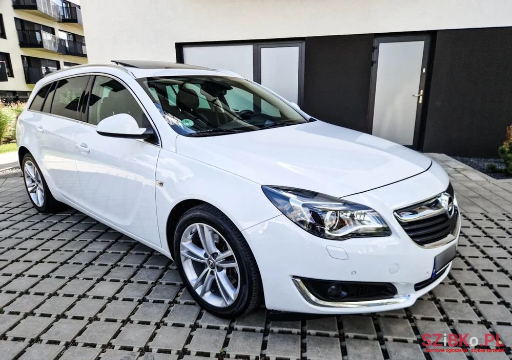 2015' Opel Insignia 2.0 Cdti Cosmo photo #3