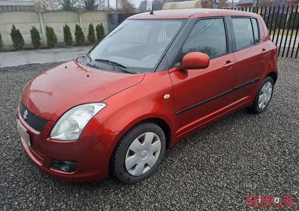 2008' Suzuki Swift 1.3 Club photo #1