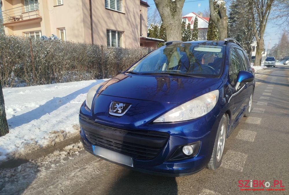 2011' Peugeot 207 photo #1