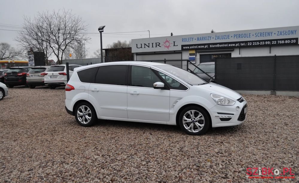 2011' Ford S-Max photo #6