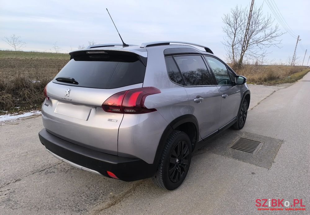 2018' Peugeot 2008 photo #4