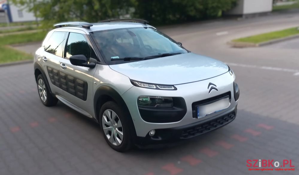 2015' Citroen C4 Cactus photo #4
